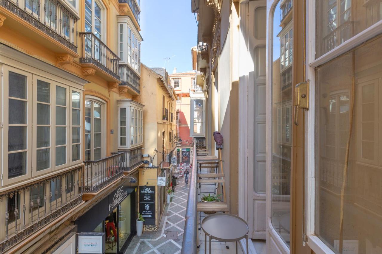 Puerta De Larios: Central Three-Bedroom Apartment With Balconies And Patio Malaga Exterior photo